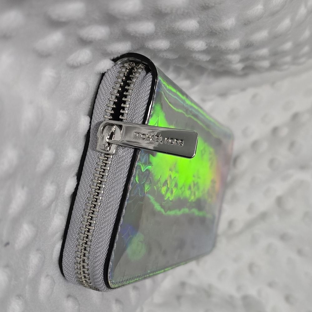 Michael Kors Iridescent Zip Around Wallet - NWT - Picture 3 of 8